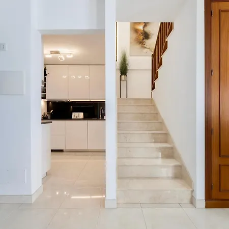 - Heated Pool, Aircon 普拉亚布兰卡