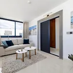 - Heated Pool, Aircon * Playa Blanca (Lanzarote)