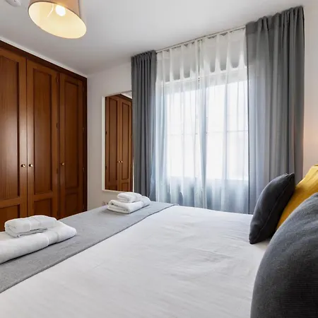 - Heated Pool, Aircon * Playa Blanca